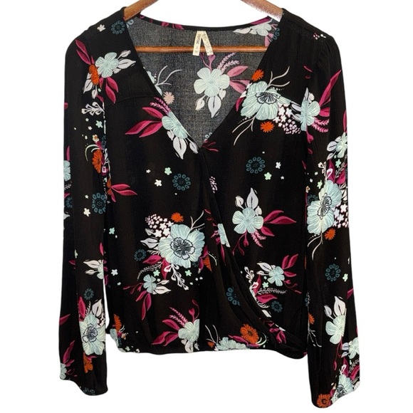 Mudd Peasant Floral Bell Sleeves V-Neck Button Closure Sz S Juniors - Picture 1 of 8